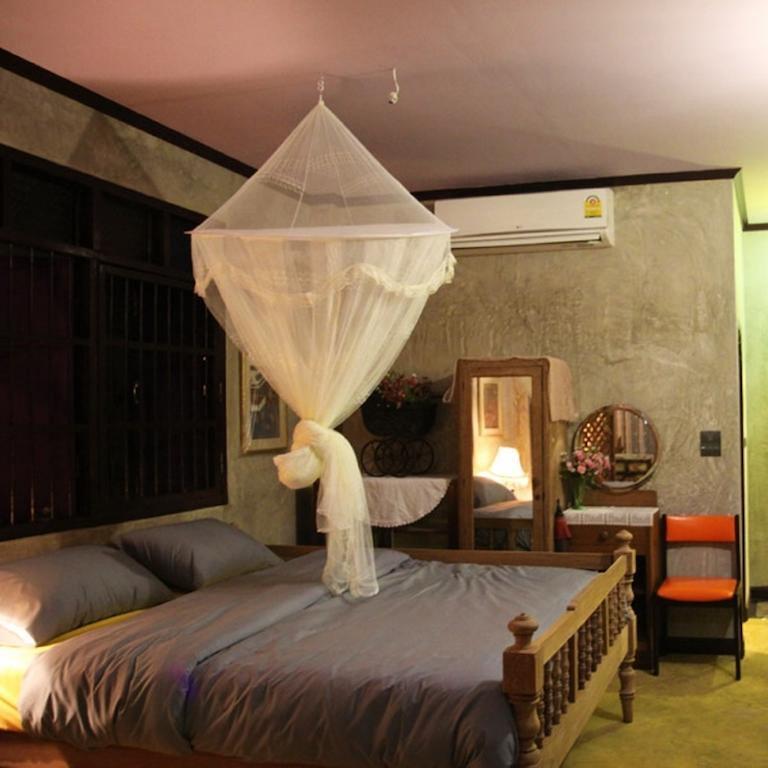 Bangluang House Hotel Bangkok Ruang foto